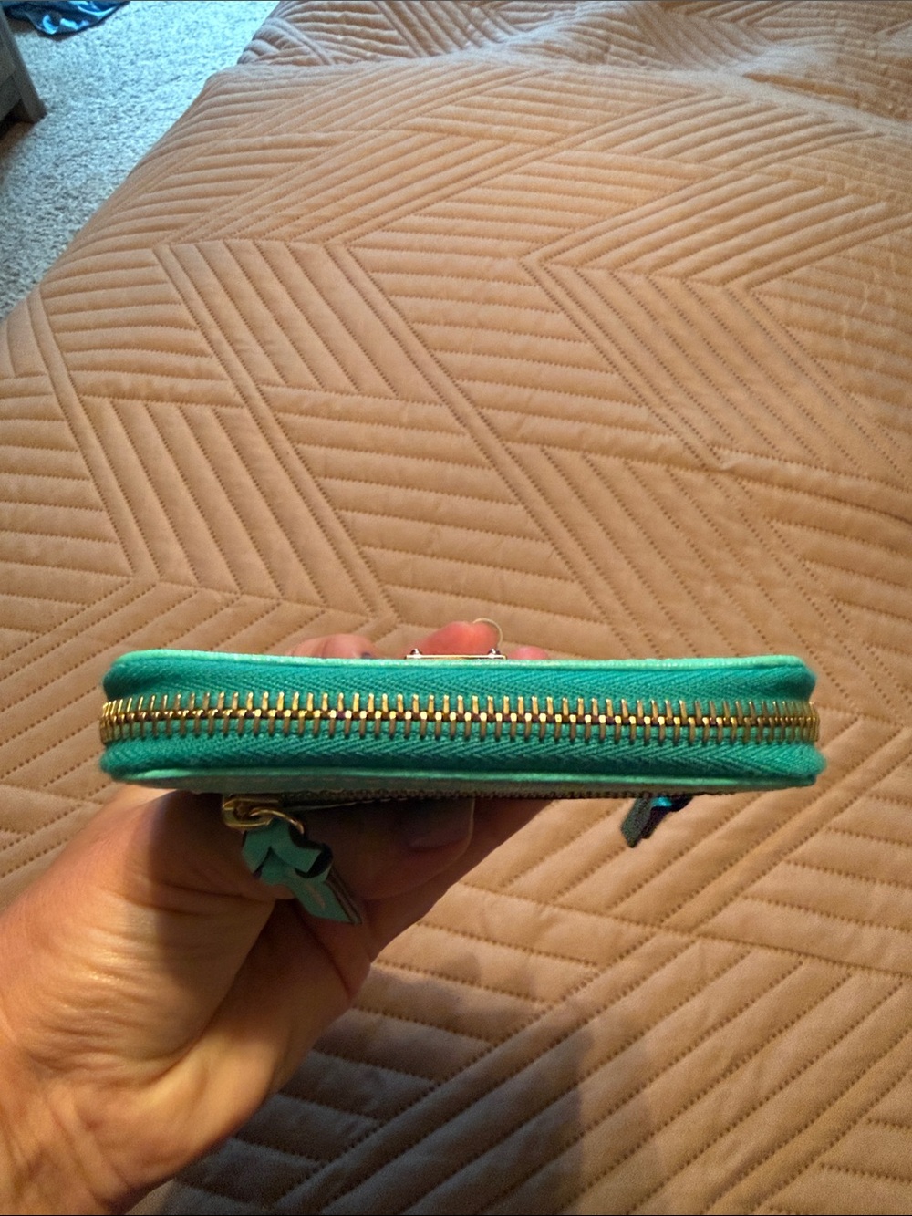 Dooney and Bourke wallet - Picture 3 of 6